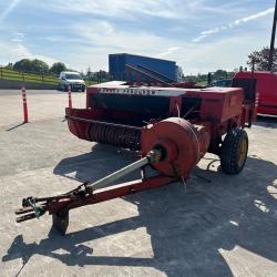 Massey Ferguson 128