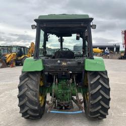 John Deere 2650
