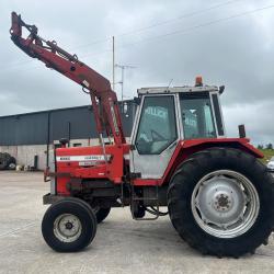 Massey Ferguson 698