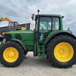 John Deere 6920