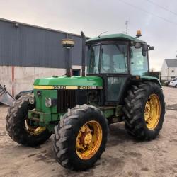 John Deere 2650