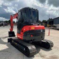 Kubota U55-4