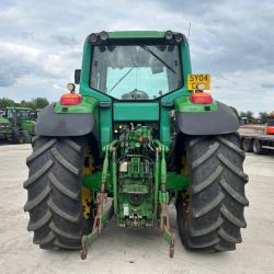 John Deere 6920