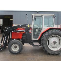 Massey Ferguson 390