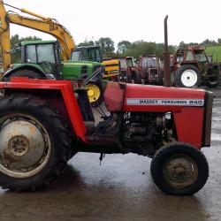 Massey Ferguson 240