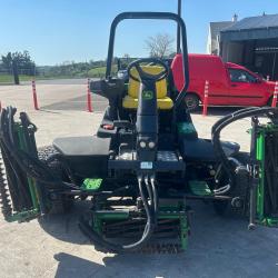 John Deere 3235C