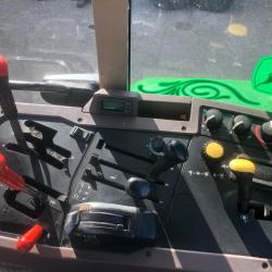 John Deere 7700
