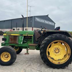 John Deere 2850