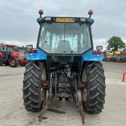 New Holland TS 100