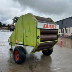 Claas Rollant 44
