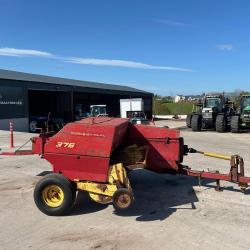 New Holland 376