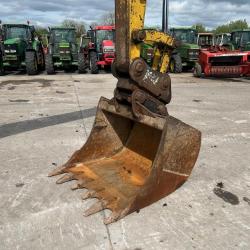 Komatsu PC 130-6