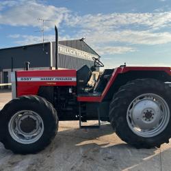 Massey Ferguson 698T