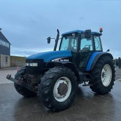 New Holland TM 140