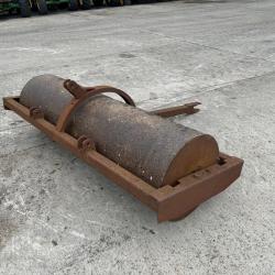 7ft Roller