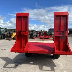New 8 Tonne / 18FT JNC Low Loader C/W Bale Wedge