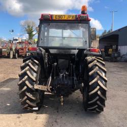 Massey Ferguson 375