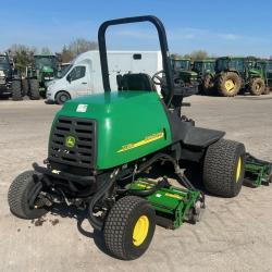 John Deere 3235C