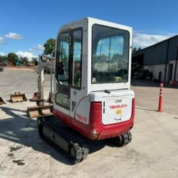 Takeuchi TB016 C/W x6 Buckets, Ripper, Grab, Mulcher
