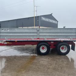 Unused McCauley 14.5 x 7.5 Tipping trailer
