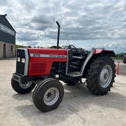 Massey Ferguson 375