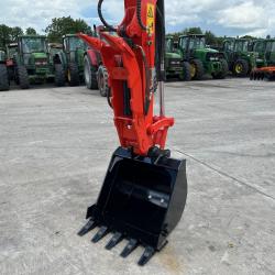 Kubota U55-4