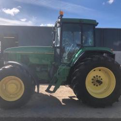 John Deere 7700