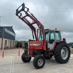 Massey Ferguson 698