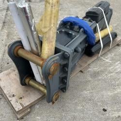 New Heroe 75 Hydraulic Breaker (50mm Pins))