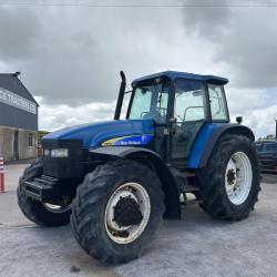 New Holland TM 165
