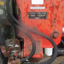 Massey Ferguson 880S Loader