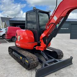 Kubota U55-4