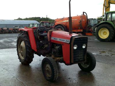 Massey Ferguson 240