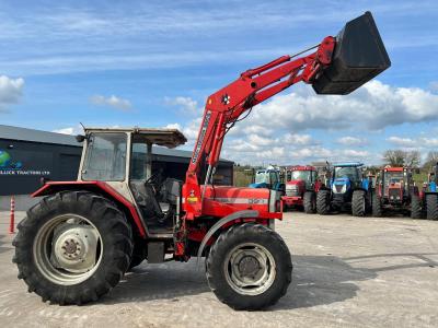 Massey Ferguson 390 4x4 With MF 880S Loader