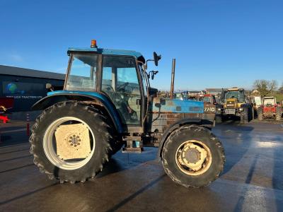 New Holland 7740