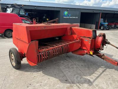 Massey Ferguson 120