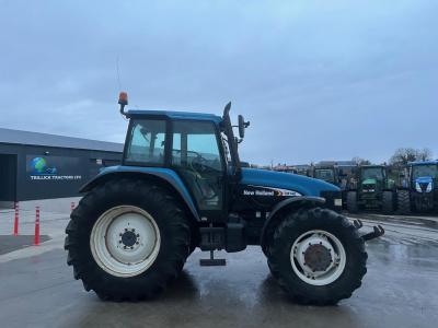 New Holland TM 140